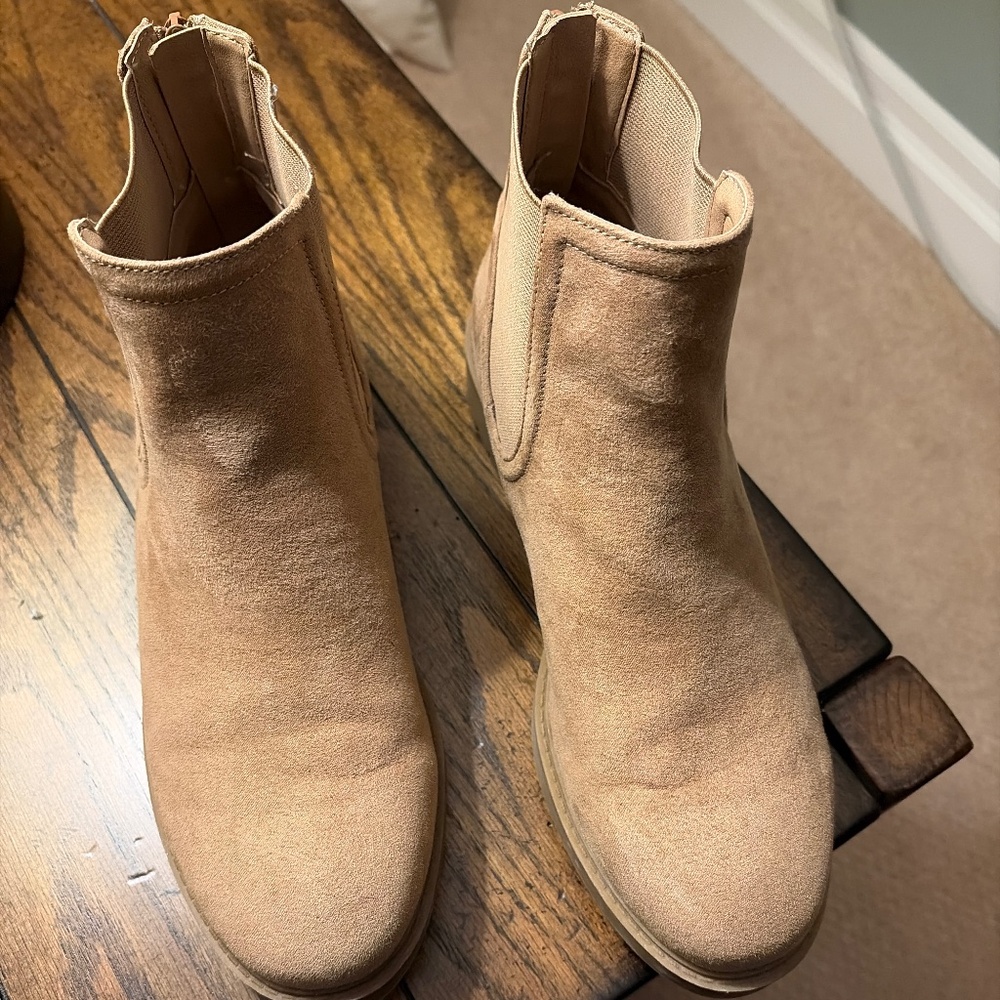 Esprit Ankle boots